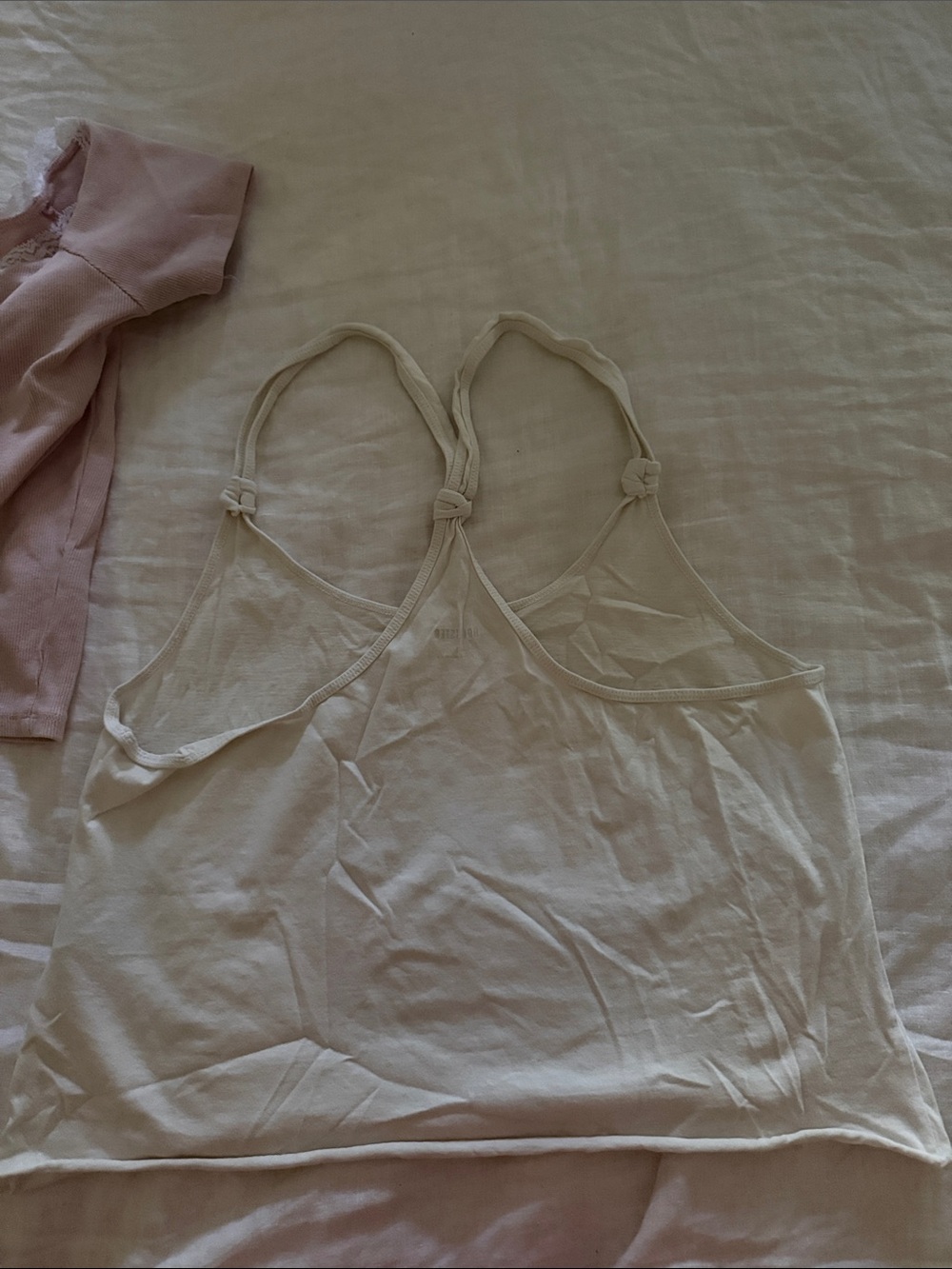 Bundle: Aeropostale  Pink Ribbed Short Sleeve Top &  White Floral Graphic tank - Picture 3 of 5